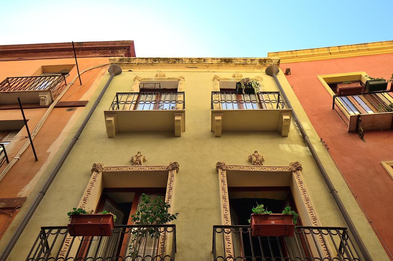 Entu E Mari - Grecu Apartment Cagliari Bagian luar foto