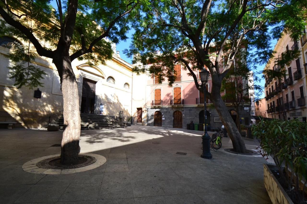 Entu E Mari - Grecu Apartment Cagliari Bagian luar foto