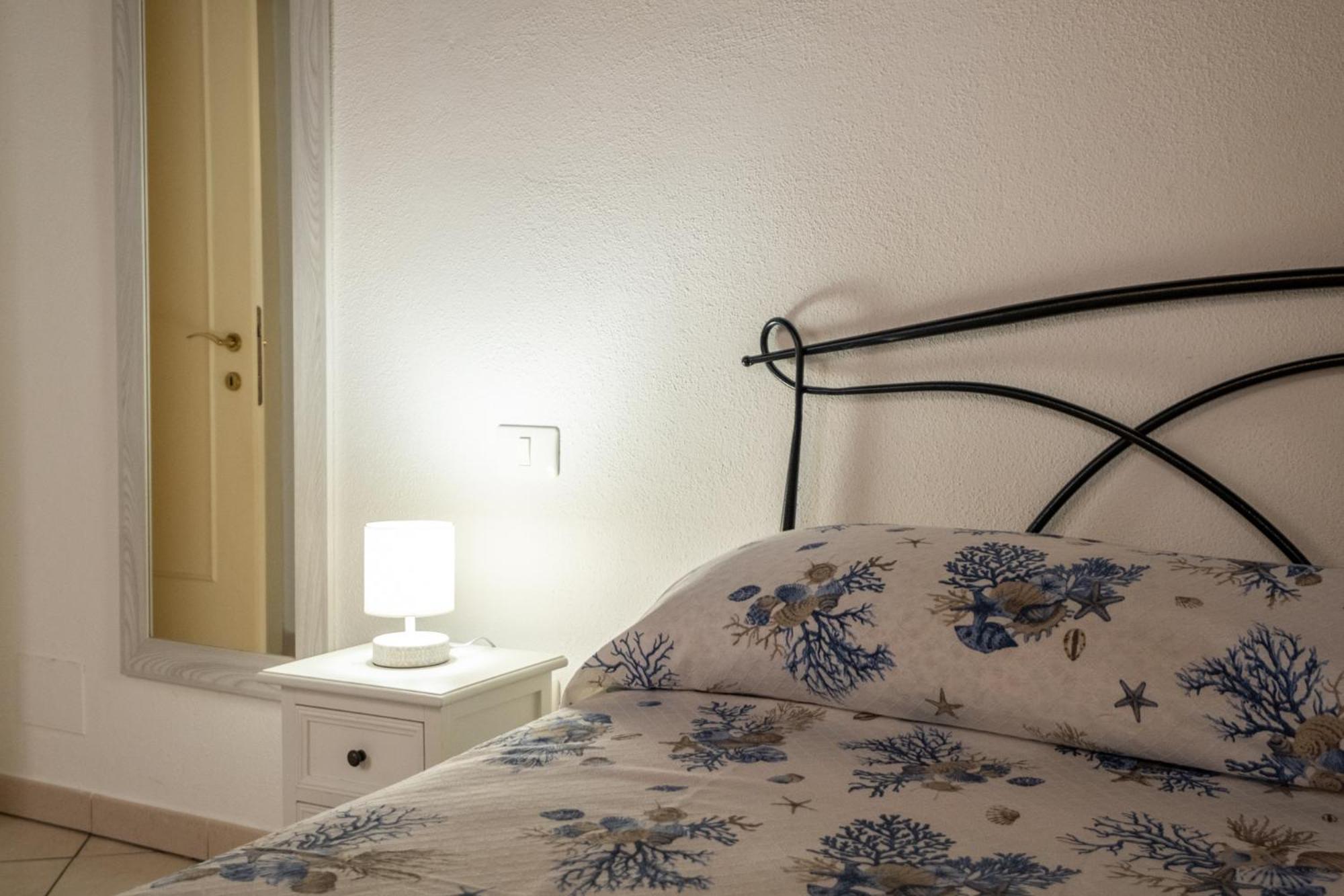 Entu E Mari - Grecu Apartment Cagliari Bagian luar foto