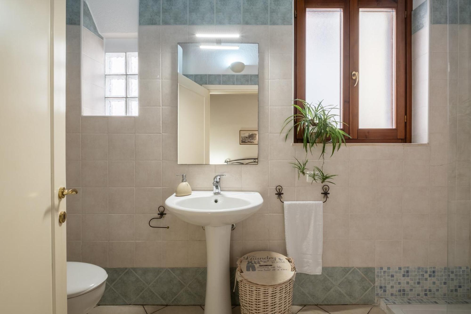 Entu E Mari - Grecu Apartment Cagliari Bagian luar foto